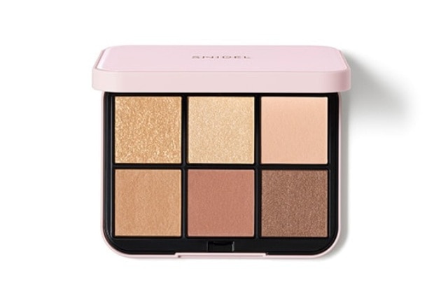 〈スナイデル ビューティ〉アイデザイナー n(03) 税込6,600円